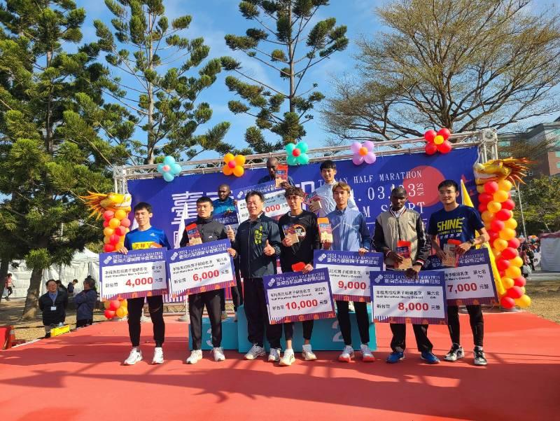 2024臺南古都國際半程馬拉松 George Mbugua Ngure奪冠、謝千鶴封后
