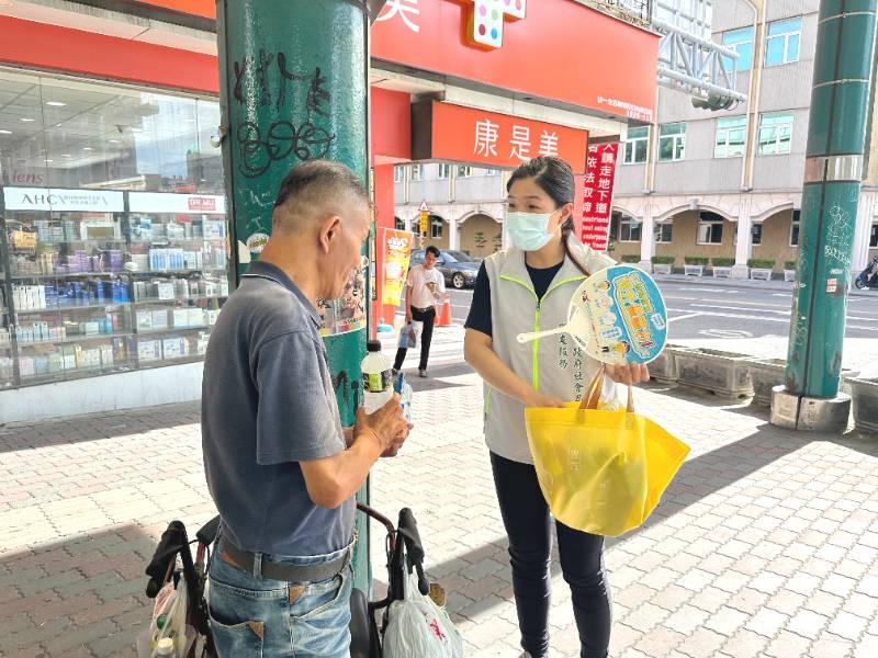 南市社會局啟動街友高溫關懷機制