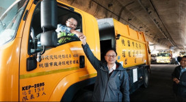 桃園清潔隊提前初四開工 張善政頒發宣慰金感謝維護市容