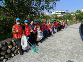 雲林榮服處榮欣志工隊結合縣府淨溪活動深獲好評 