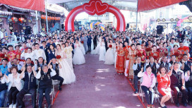 臺中樂成宮舉辦第8屆集團婚禮　旱溪媽祖見證86對新人完成終身大事