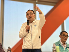 新北市長侯友宜行動治理前進新店 力拼環境、建設再進化