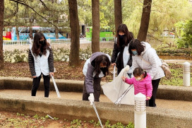 台電新竹區處志工服務團隊公園健走運動趣　結合公園淨地清潔美化市容