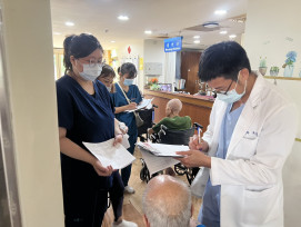 彰化榮家住民接種JN.1新冠疫苗 免外出健康有保障