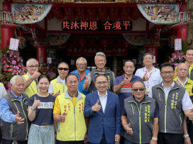 新北市長侯友宜攜市府團隊至瑞芳參拜祈福 恭祝神農大帝聖誕 