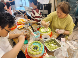 6600份祝福「溜」進社區  豐邑集團攜手慢飛天使獻愛迎母親節