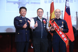 台中治安表現優異  鄭照新警察節前夕  感謝警察犧牲奉獻