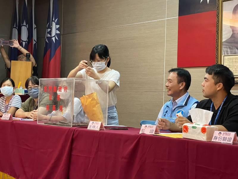 役男徵服常備兵 金門集中抽籤順利圓滿