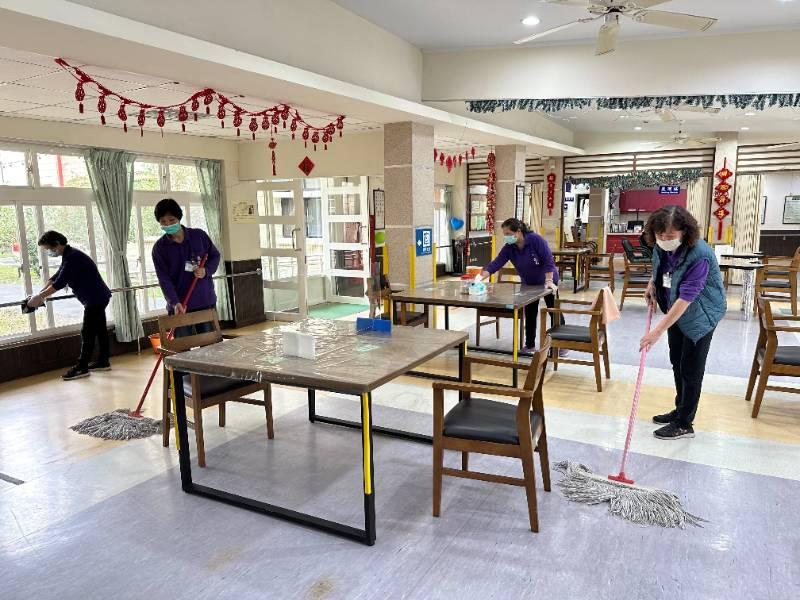 中彰榮家春節連假防疫不懈怠 落實感控查核
