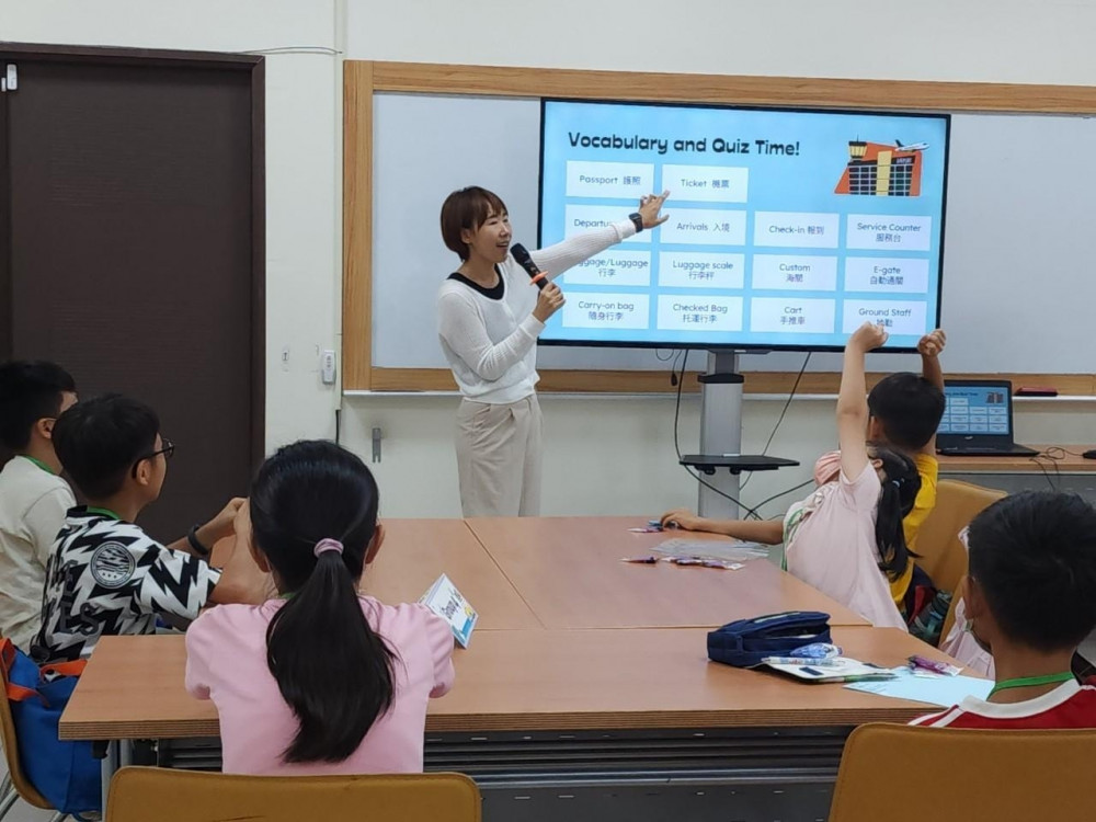 夏日體驗偽出國 中市圖「旅遊英語小達人」夏令營獲親子好評