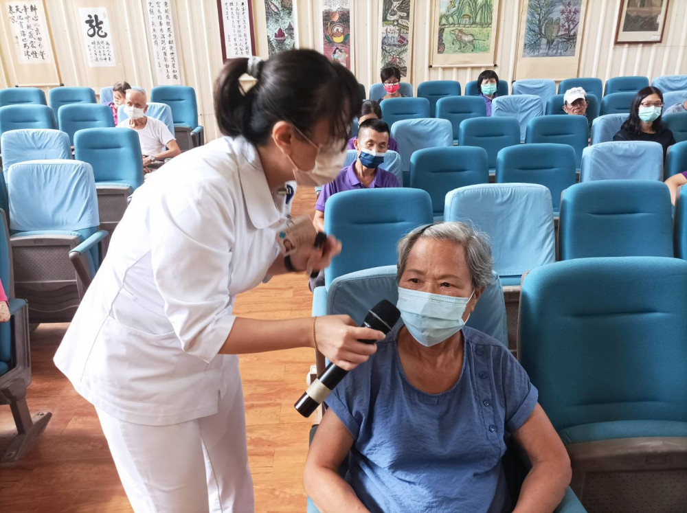 中彰榮家辦健康講座 教育訓練住民 提升感控知能 