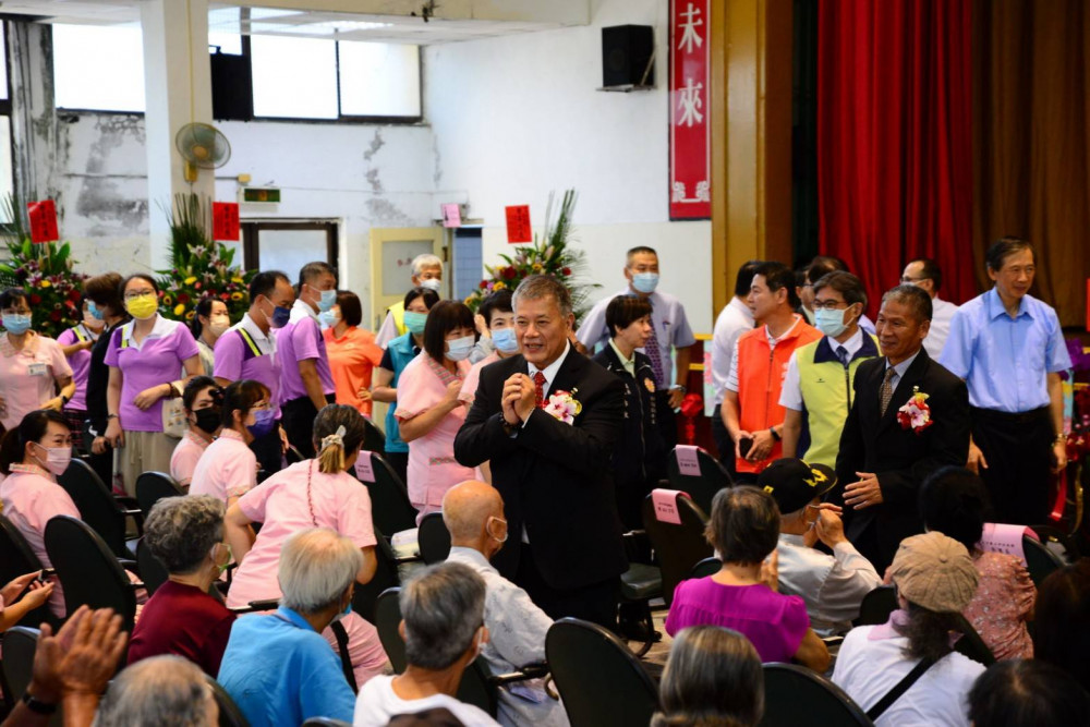 彰化榮家蘇再勝家主任履新 吳志揚親臨布達 祝福滿滿