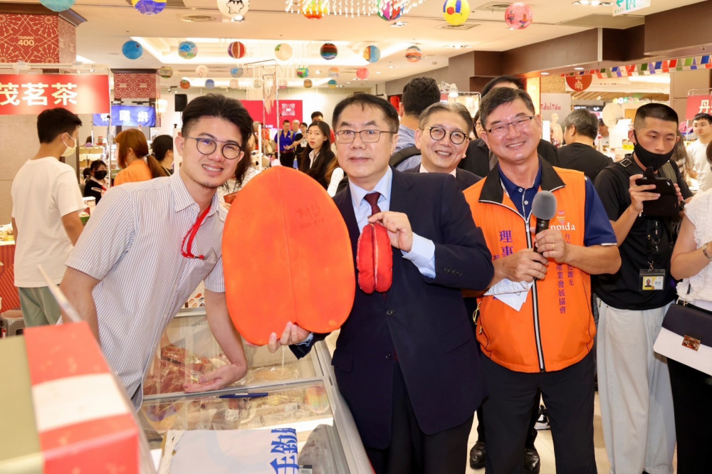 「穿越400臺南物產展」黃偉哲邀遊臺南享美食   