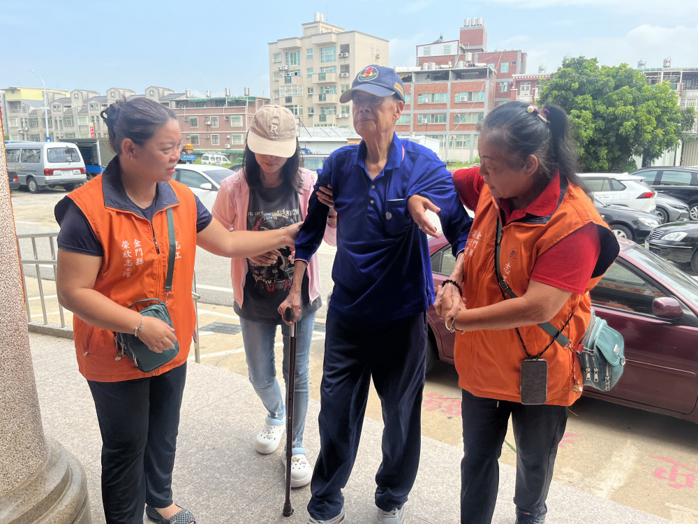 金門823戰役暨兵役節表揚 榮服處榮欣志工服務年長榮民眷