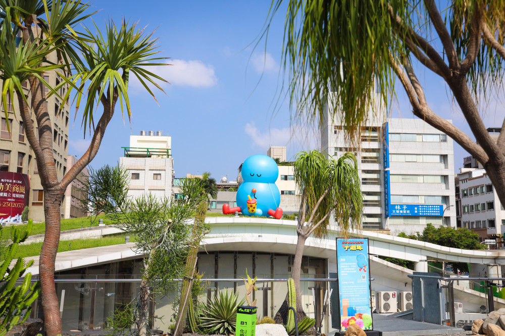 巨型萌獸出沒PARK2草悟廣場！台中國際動畫影展10週年 全新IP餅餅、涼涼吸人潮