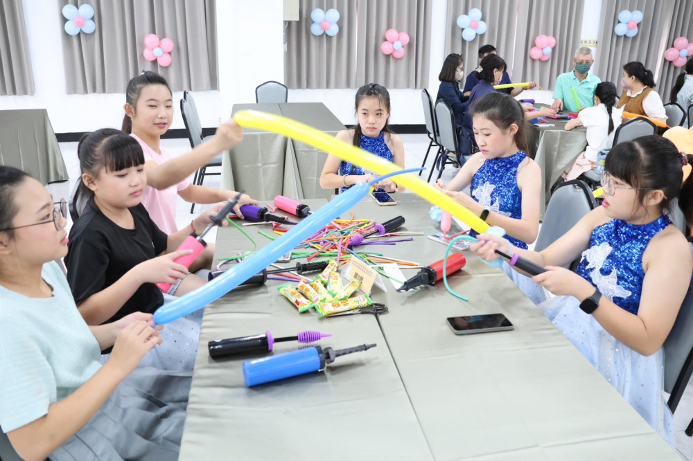 「點亮特生生命之絢爛 成就特生之不凡」南市表揚18名績優特教志工