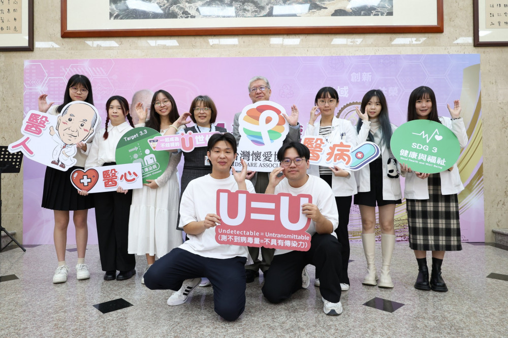 中山醫大64週年校慶特展  展現醫學教育初心與健康平權使命