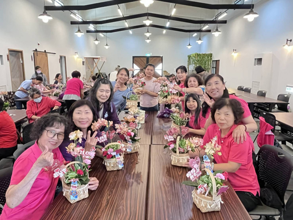 蘭花傳心意  媽媽笑開心 母親蘭花DIY