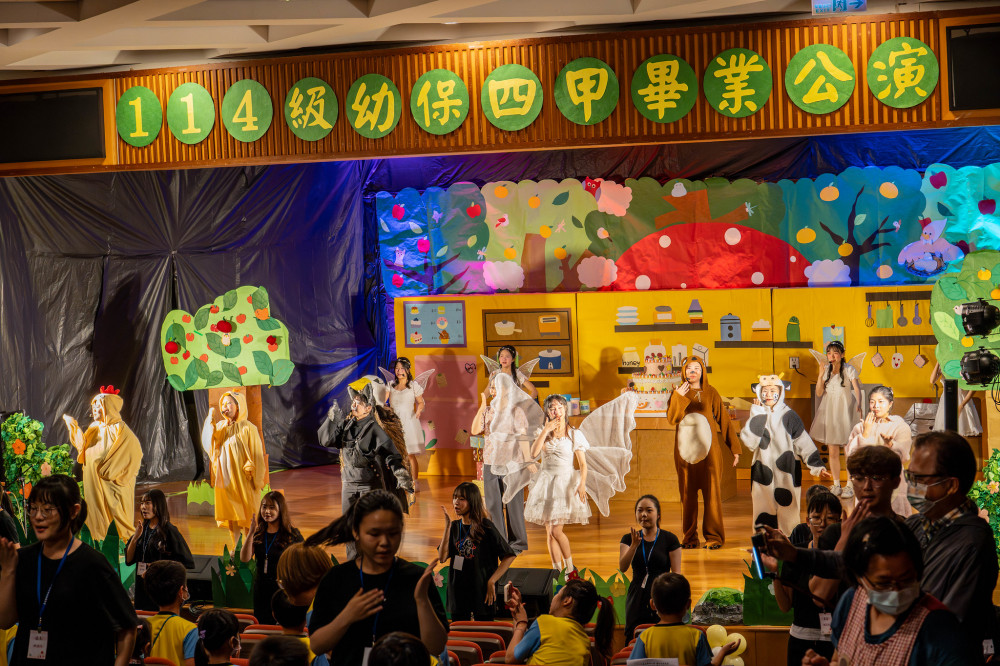 嘉藥幼保系原創兒童劇「森林甜點師」 用AI譜出童話奇幻樂章