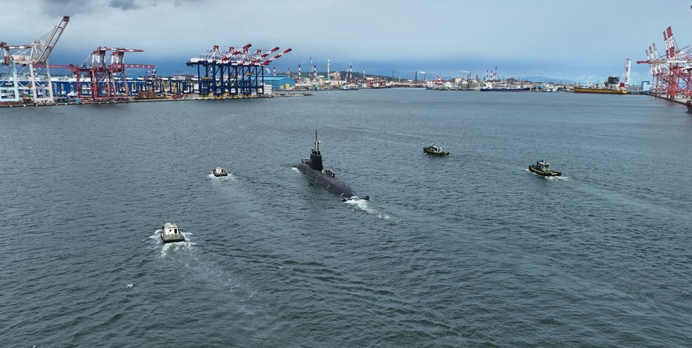 海鯤軍艦第二次海試順利  台船技術獲肯定