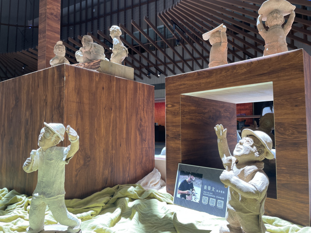 大員皇冠攜手黃榮文：童趣復古展 展開土壤與童趣記憶對話