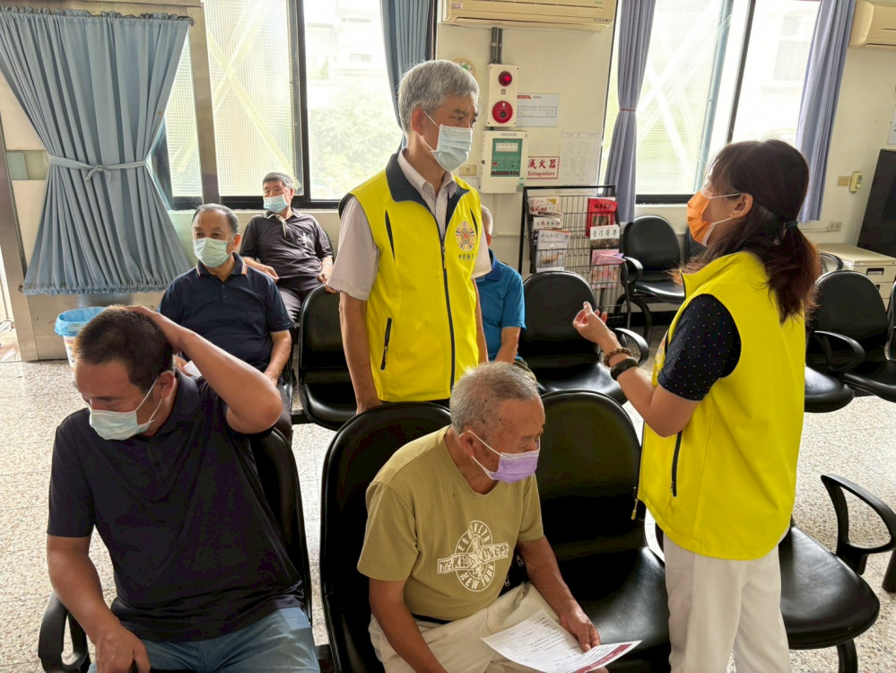 中彰榮家辦COVID-19疫苗注射追加 提升長輩健康保護力