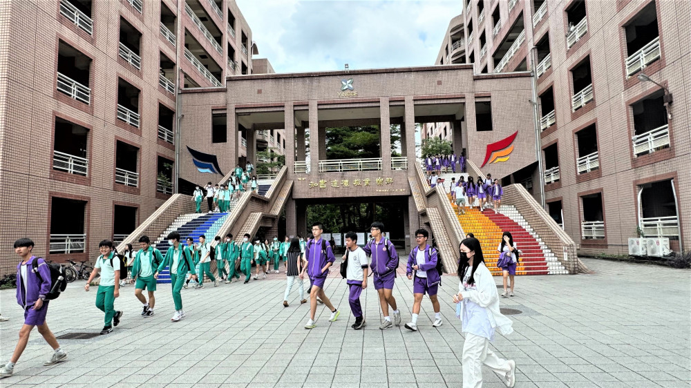 新北落實在地就學 公立高中職優先免試入學今放榜 總錄取率26.43％