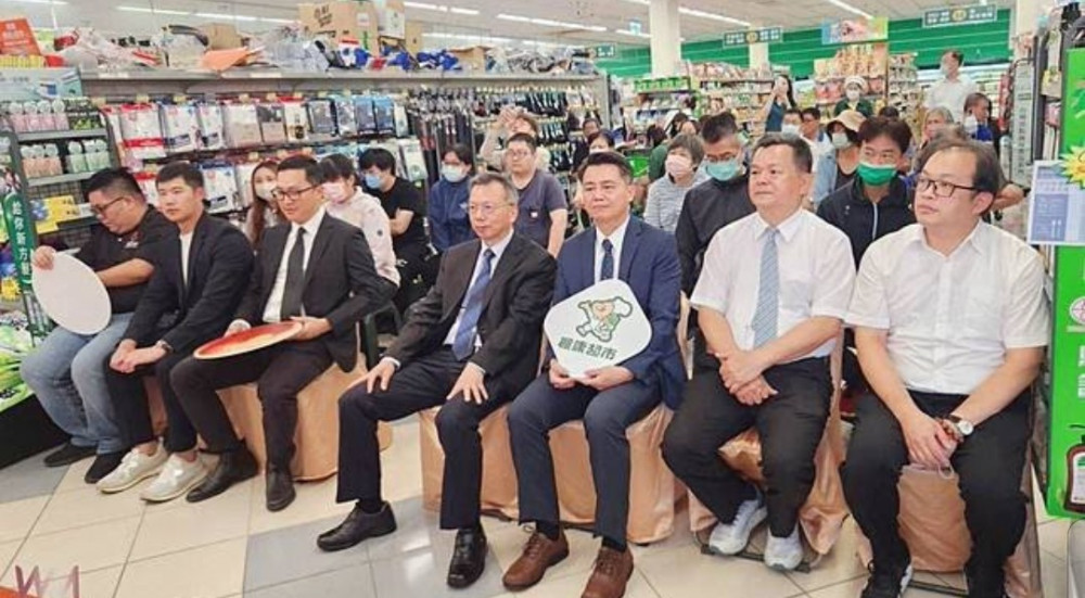 紐西蘭水蜜桃蘋果全台楓康超市率先上架  香脆口感一吃成主顧