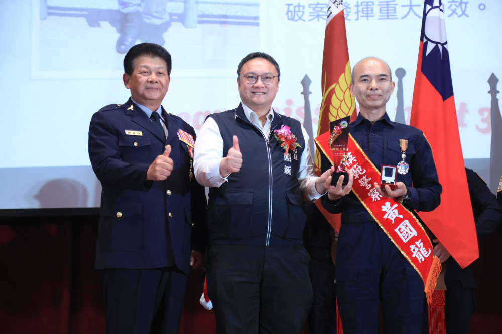 台中治安表現優異  鄭照新警察節前夕  感謝警察犧牲奉獻