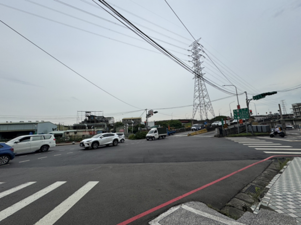 紓解蘆洲端五岔飽和路口車流 永安大橋嚴格禁止15噸以上大貨車通行