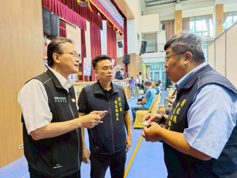 彰化榮服處參與縣府就博會 助退除役官兵就轉業